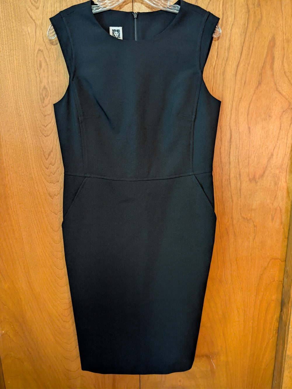 Anne Klein Black Cap-Sleeve Sheath Dress